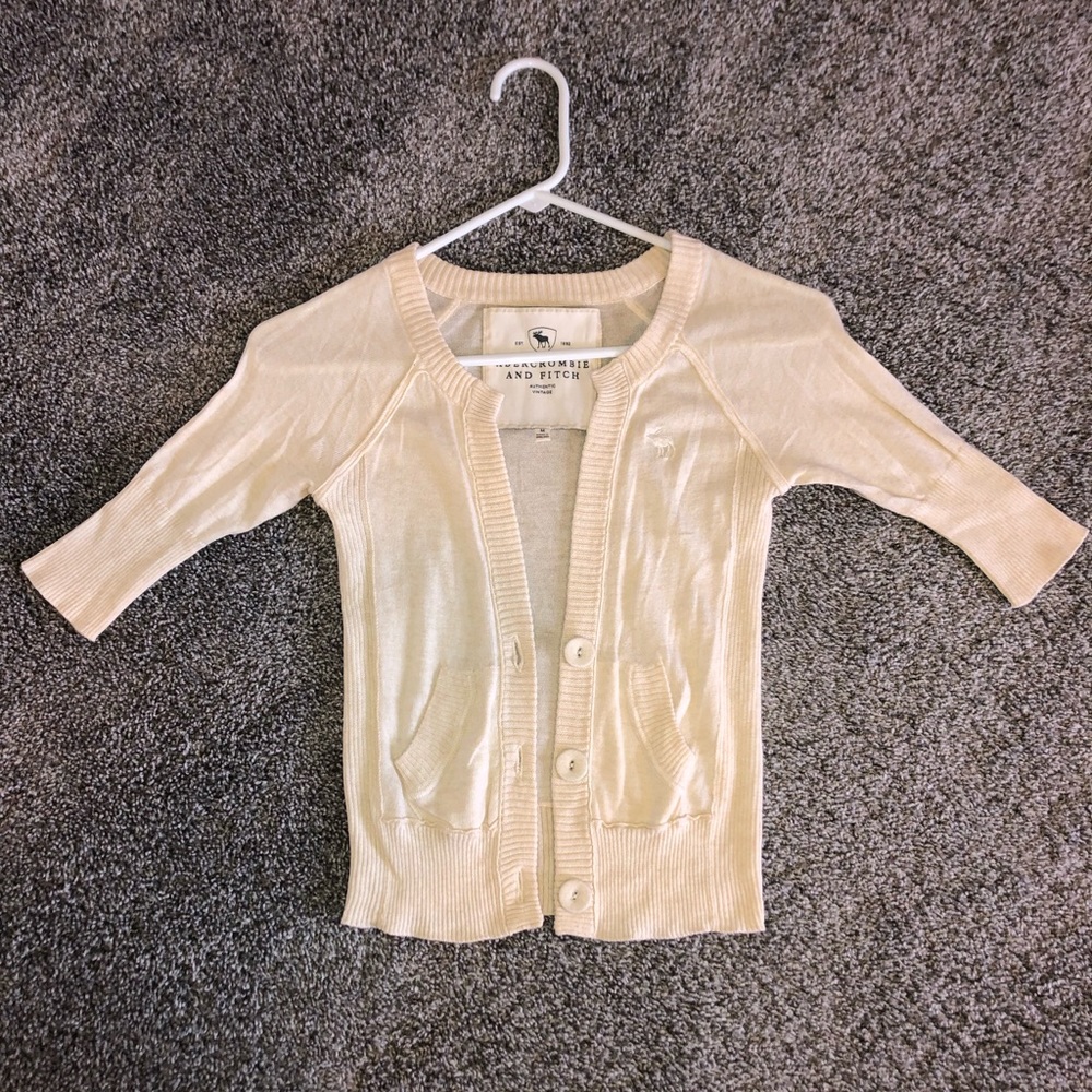 Abercrombie & Fitch cream cardigan
